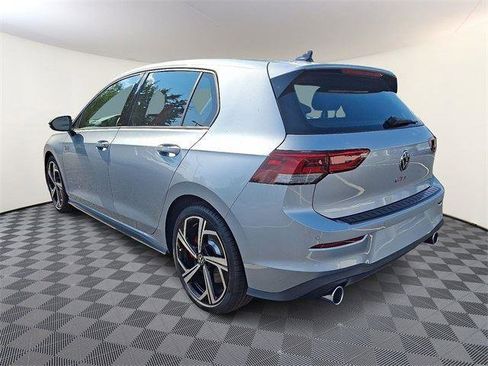 New 2025 Volkswagen Golf SE image 4