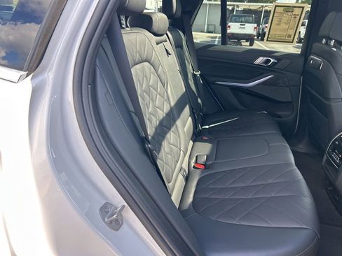 Used 2024 BMW X5 xDrive40i image 31