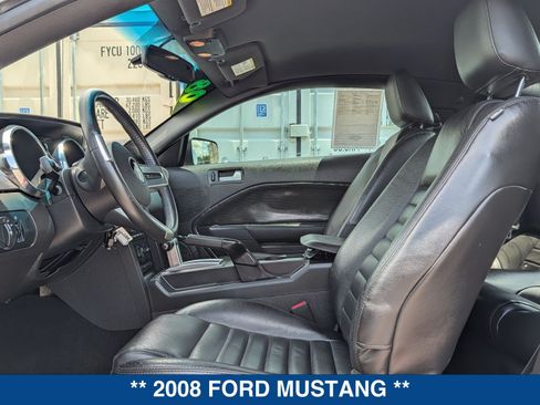 Used 2008 Ford Mustang GT Premium RWD image 17