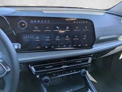 New 2026 Chevrolet Traverse LT w/ LPO, Floor Liner Package FWD image 12
