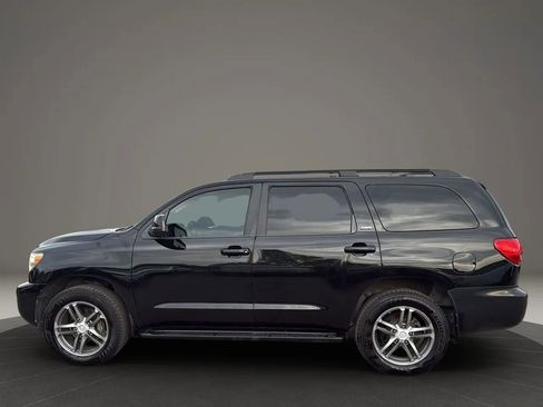 Used 2012 Toyota Sequoia SR5 image 16