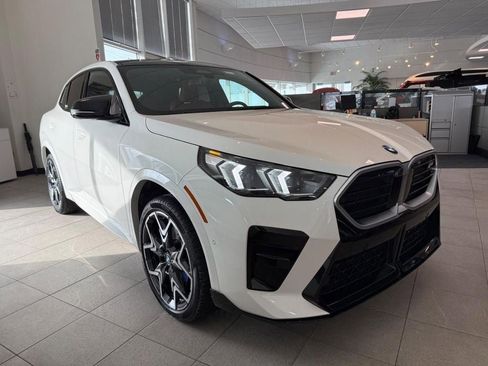 Used 2025 BMW X2 M35i AWD/4WD image 1