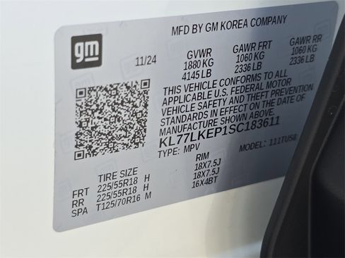 Used 2025 Chevrolet Trax ACTIV w/ Driver Confidence Package image 29