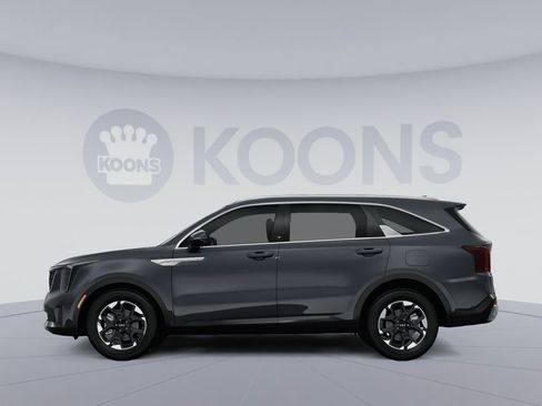 Used 2024 Kia Sorento S FWD image 2