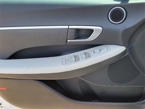 New 2025 Hyundai Sonata SE image 12