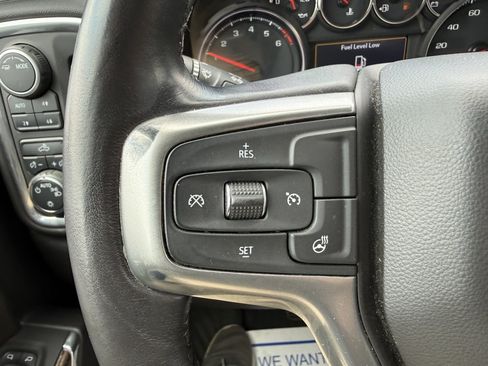 Used 2021 Chevrolet Silverado 1500 LT AWD/4WD image 22