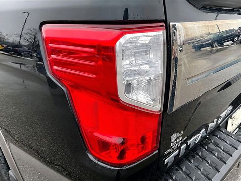 Used 2018 Nissan Titan Platinum Reserve image 24
