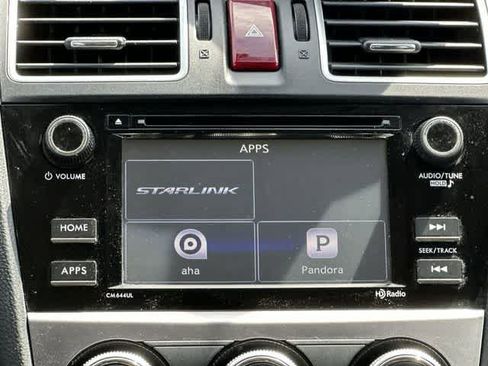 Used 2015 Subaru Crosstrek 2.0i Premium AWD/4WD image 10
