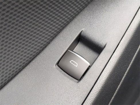 New 2026 Chevrolet Equinox RS w/ Convenience Package III image 24