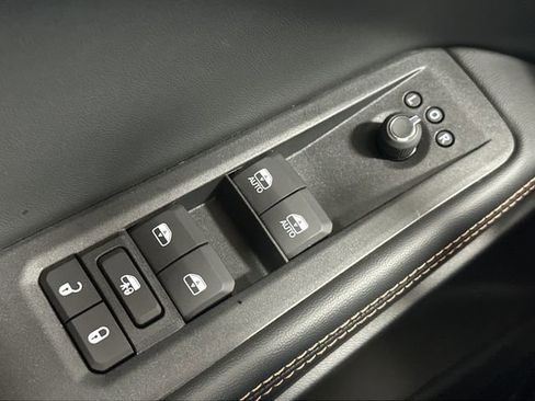 New 2026 Jeep Cherokee Overland image 16