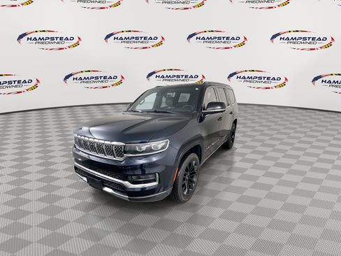 Used 2022 Jeep Grand Wagoneer Series III w/ Flexible Seating Group image 4