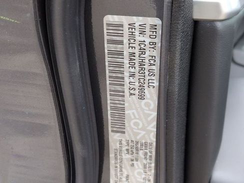 New 2026 Jeep Grand Cherokee Altitude image 35