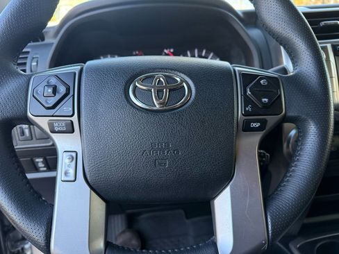 Used 2019 Toyota 4Runner SR5 image 20