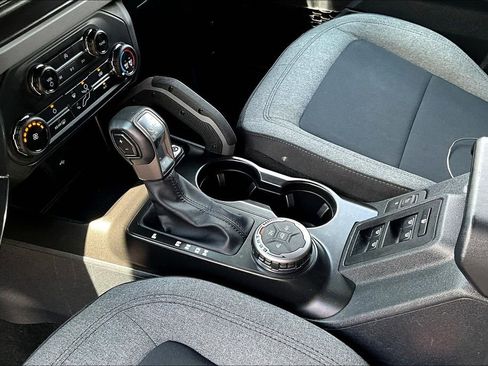 Certified 2022 Ford Bronco Big Bend AWD/4WD image 16