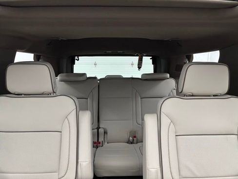 New 2026 GMC Yukon Denali w/ Denali Reserve Package image 44