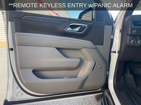 Used 2022 GMC Yukon SLT w/ SLT Luxury Package image 11