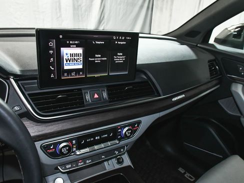 Used 2023 Audi Q5 2.0T Premium Plus w/ Premium Plus Package image 44