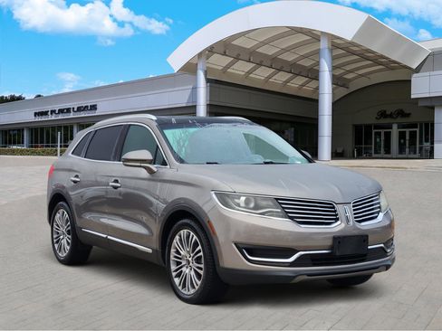 Used 2017 Lincoln MKX Reserve image 2