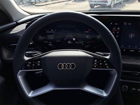 New 2025 Audi Q5 Premium Plus image 8