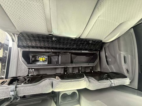 Used 2011 Toyota Tacoma PreRunner w/ SR5 Pkg #2 image 33