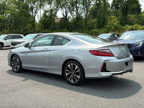 Used 2017 Honda Accord EX-L image 8