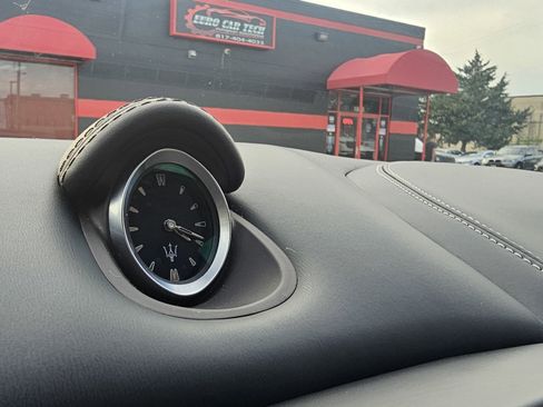 Used 2018 Maserati Ghibli GranLusso image 43