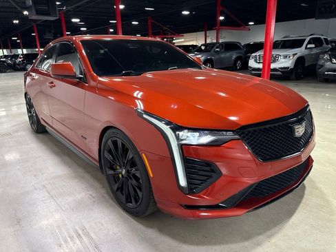 Used 2020 Cadillac CT4 V w/ Climate Package AWD/4WD image 8