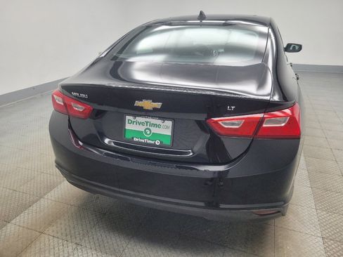 Used 2018 Chevrolet Malibu LT FWD image 7