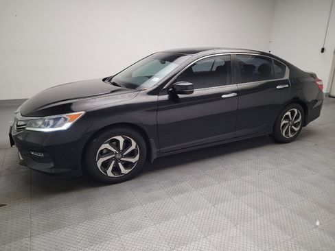 Used 2016 Honda Accord EX-L image 2
