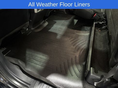 Used 2015 Ford F150 Lariat w/ Equipment Group 502A Luxury AWD/4WD image 7