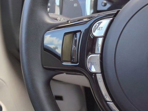 Used 2016 Rolls-Royce Ghost image 26