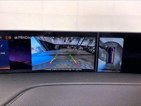 Used 2025 Lincoln Navigator Reserve image 30