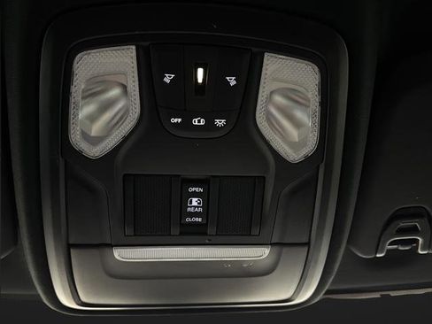 Used 2021 RAM 2500 Tradesman image 25