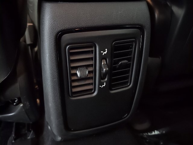 Used 2024 Dodge Durango R/T w/ Blacktop Package AWD/4WD image 29
