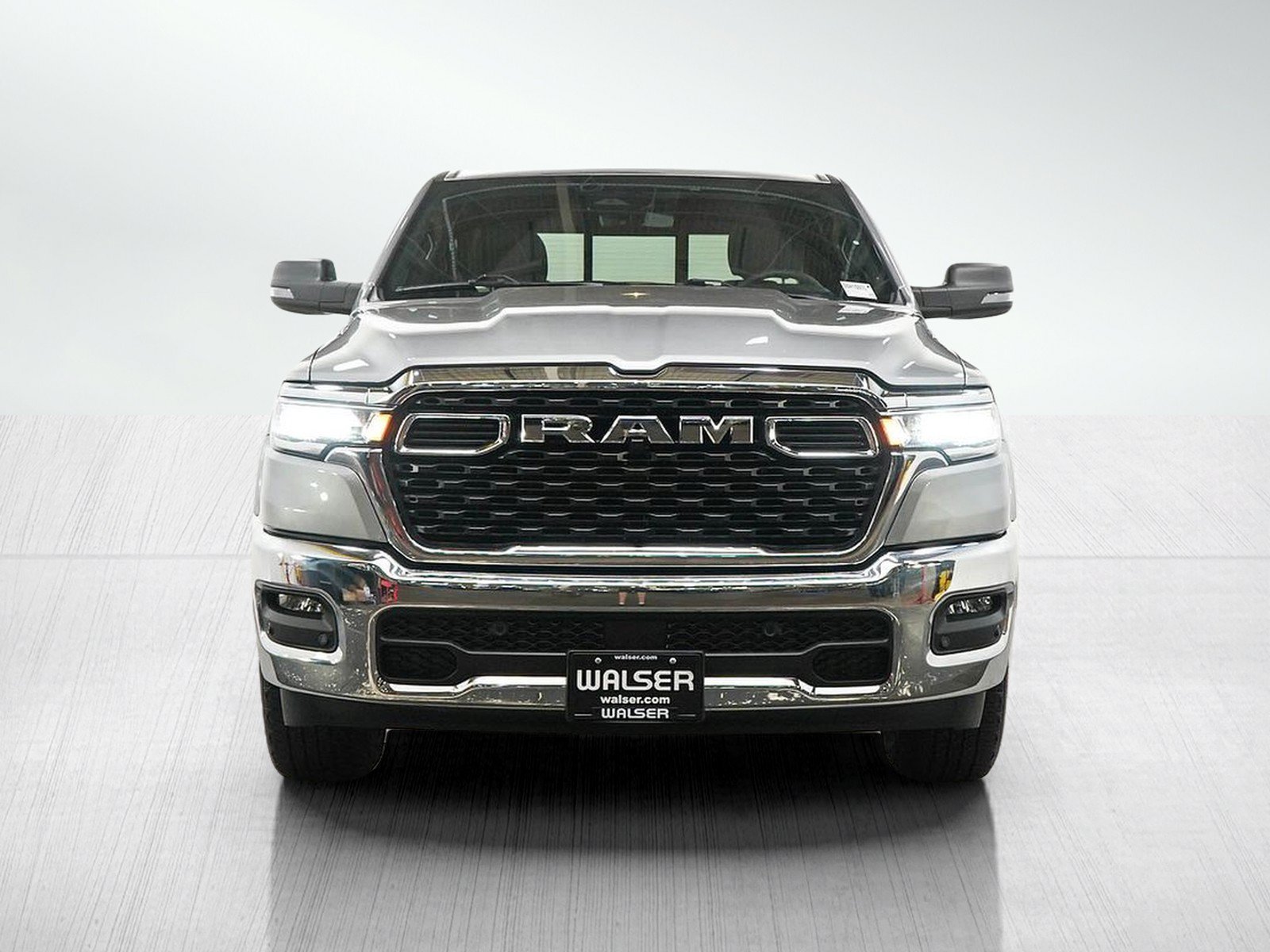 Used 2025 RAM 1500 Big Horn AWD/4WD image 8