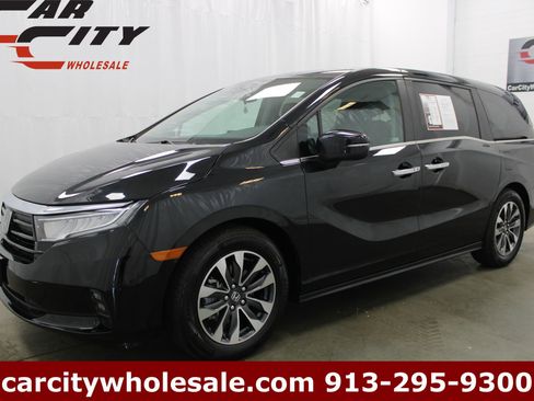 Used 2024 Honda Odyssey EX-L image 1