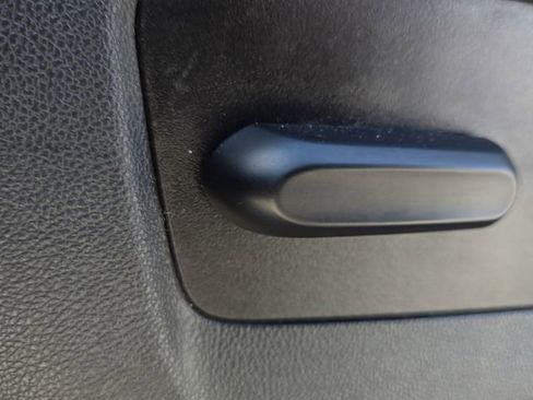 Used 2020 GMC Sierra 1500 AT4 w/ AT4 Premium Package image 23