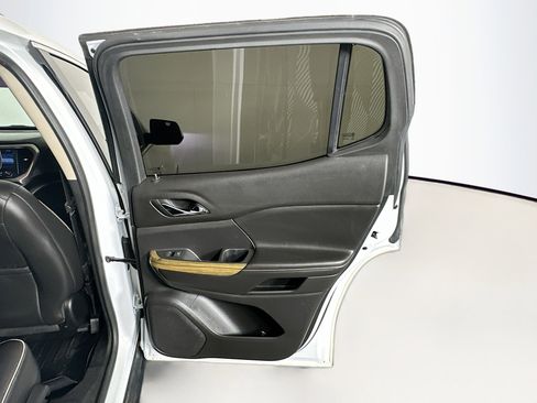 Used 2019 GMC Acadia Denali image 30