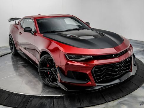 Used 2023 Chevrolet Camaro ZL1 RWD image 31