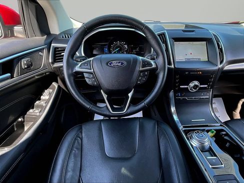 Used 2020 Ford Edge Titanium w/ Equipment Group 301A AWD/4WD image 8