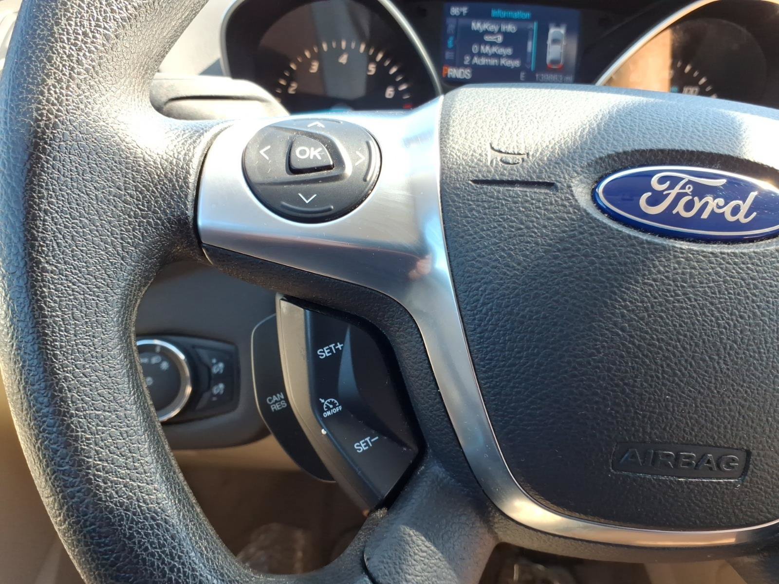 Used 2014 Ford Escape SE FWD image 16