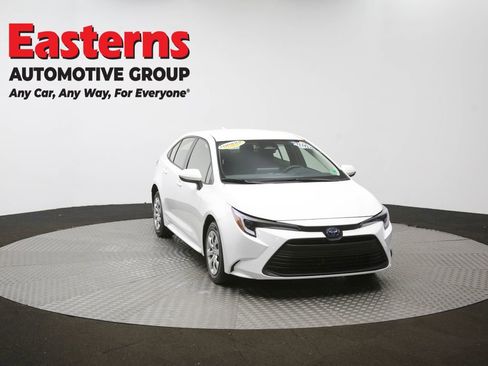 Used 2024 Toyota Corolla LE FWD image 50