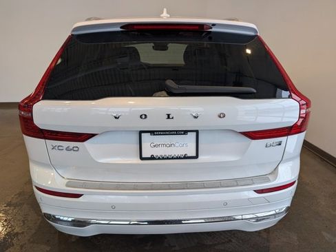 Used 2023 Volvo XC60 B5 Plus w/ Climate Package image 4