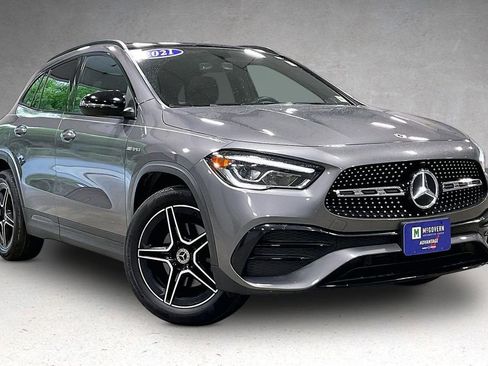 Used 2021 Mercedes-Benz GLA 250 4MATIC image 3