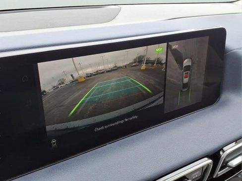 New 2026 Nissan Sentra SL FWD image 11