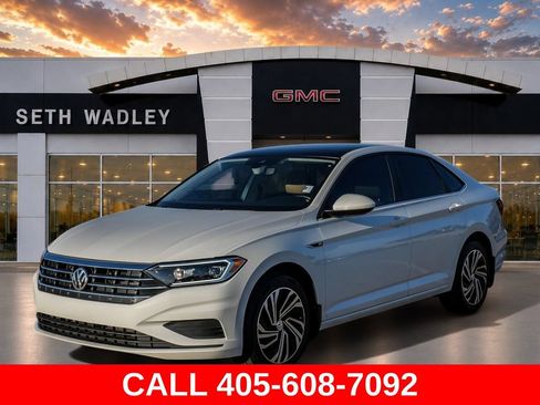 Used 2020 Volkswagen Jetta SEL FWD image 3