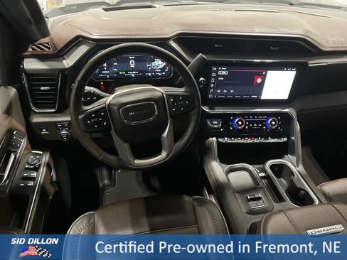 Certified 2025 GMC Sierra 2500 Denali w/ Denali Reserve Package image 9