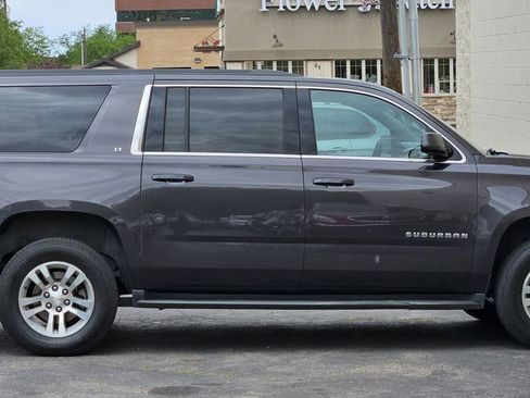 Used 2015 Chevrolet Suburban LT AWD/4WD image 6