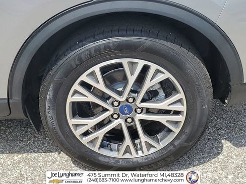Used 2021 Ford Escape SEL FWD image 32