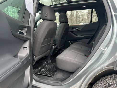 Used 2025 Chevrolet Equinox LT w/ Midnight Edition image 11